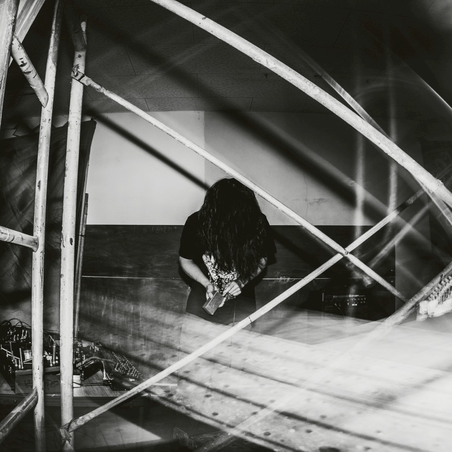 vvekapipo artist photograph 11